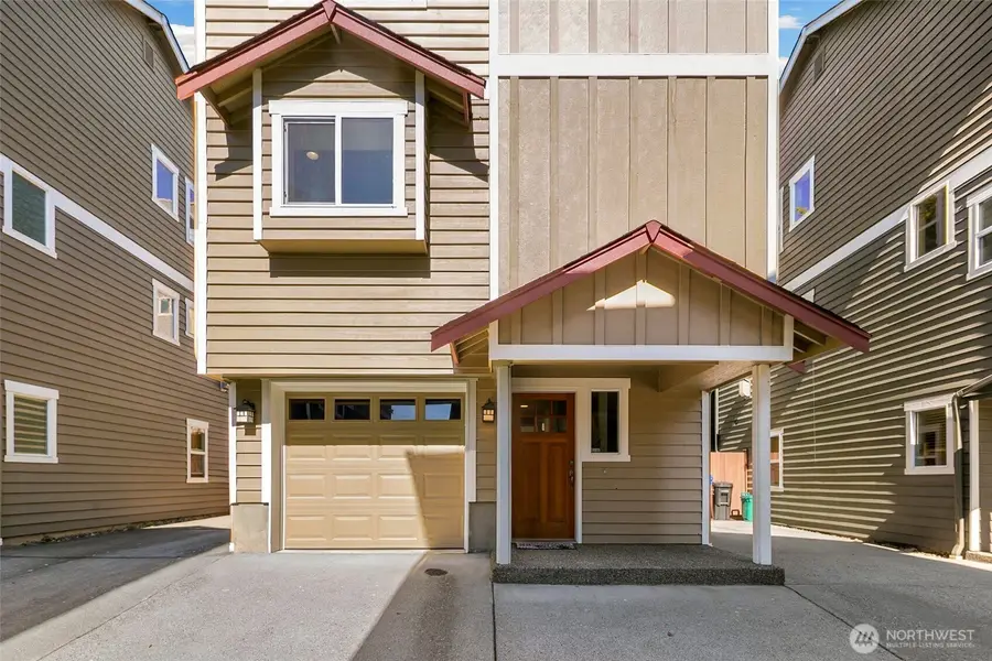 126 N 101st Street, Seattle, WA 98133 - #2