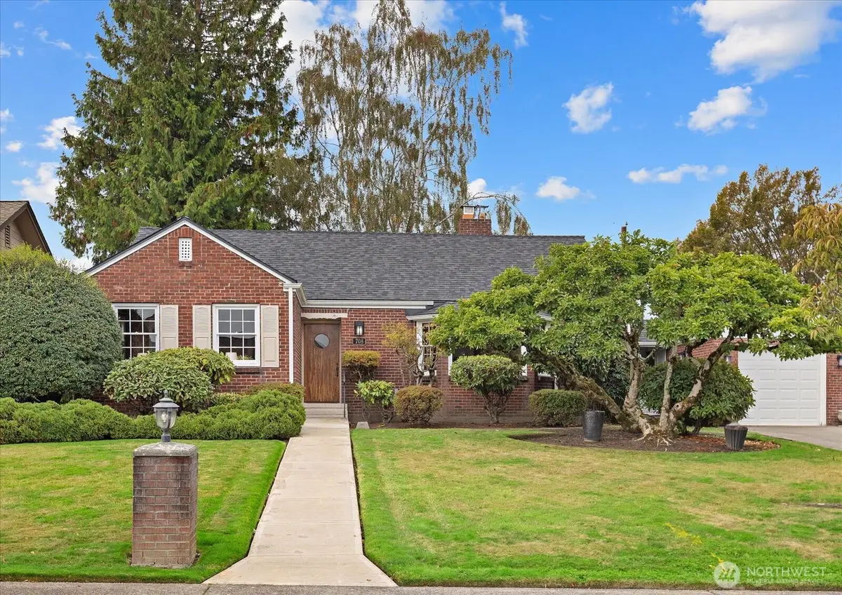 708 Hoyt Avenue, Everett, WA 98201 - #1