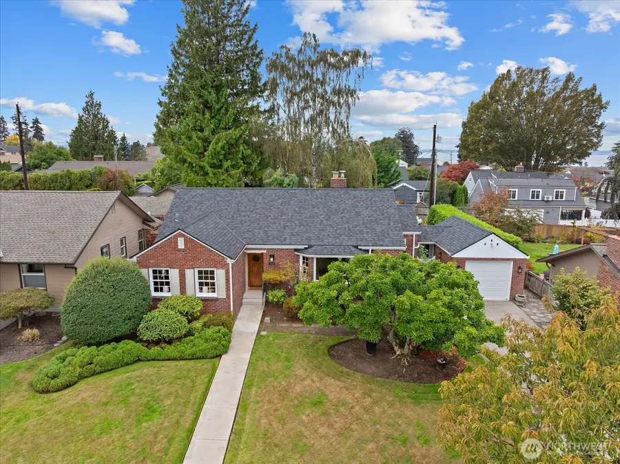 708 Hoyt Avenue, Everett, WA 98201 - #2