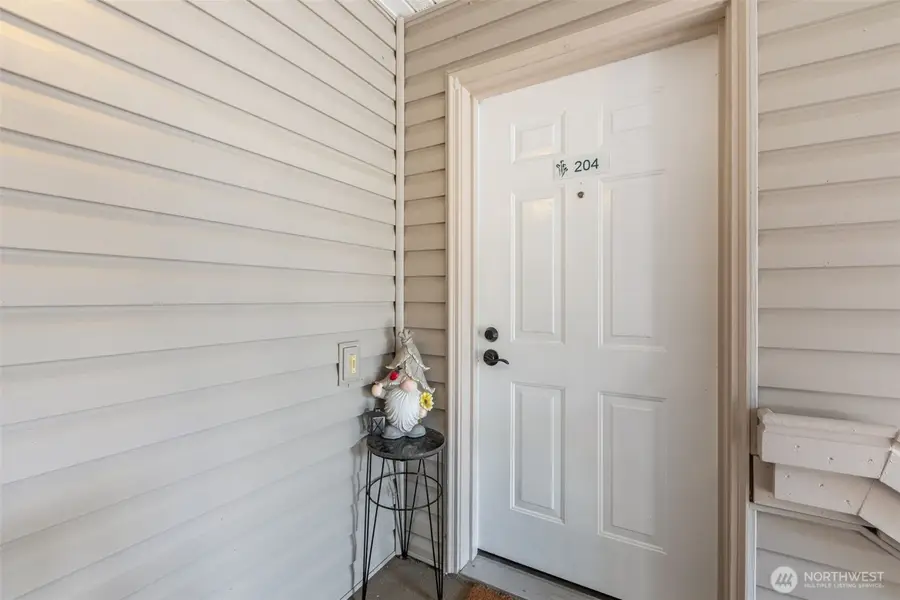 8833 1st Street Ne #J204, Lake Stevens, WA 98258 - #3