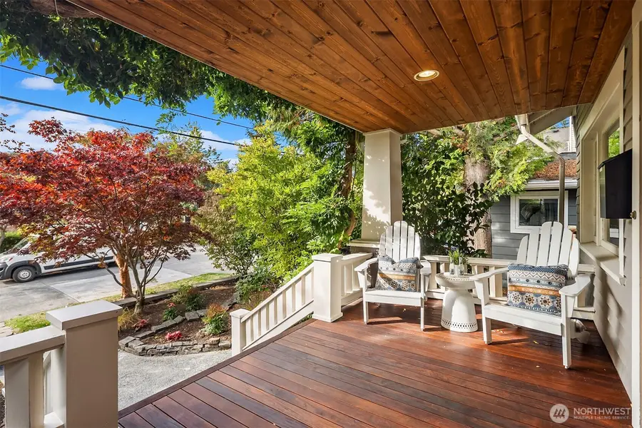 6738 26th Avenue Nw, Seattle, WA 98117 - #2