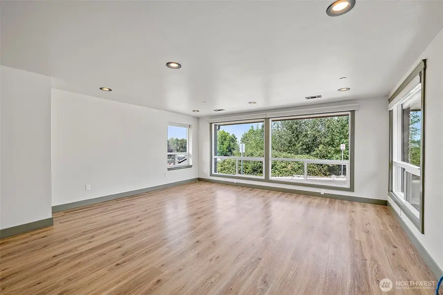1008 E Guiberson Street, Kent, WA 98030 - #3