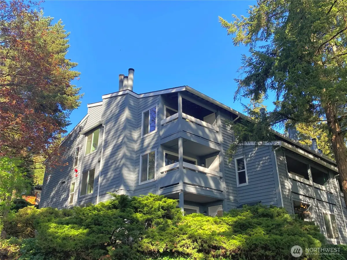 9302 Redmond Woodinville Rd Ne #206, Redmond, WA 98052 - #1