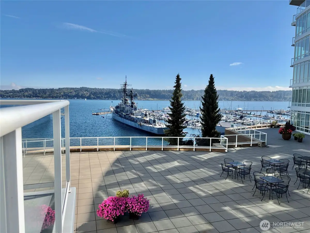 360 Washington Avenue #204, Bremerton, WA 98337 - #1