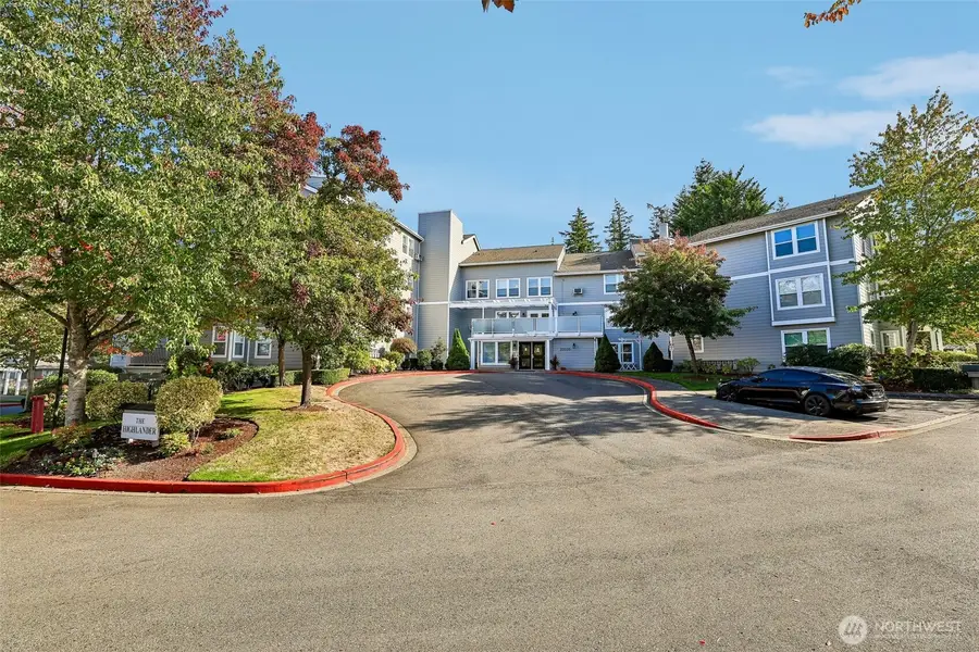 22535 SE Highland Circle #302, Issaquah, WA 98029 - #3