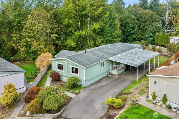 12500 NE 197th Court, Bothell, WA 98011