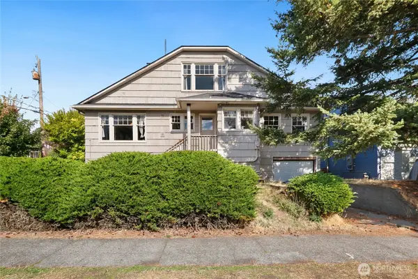 4302 Francis Avenue N, Seattle, WA 98103