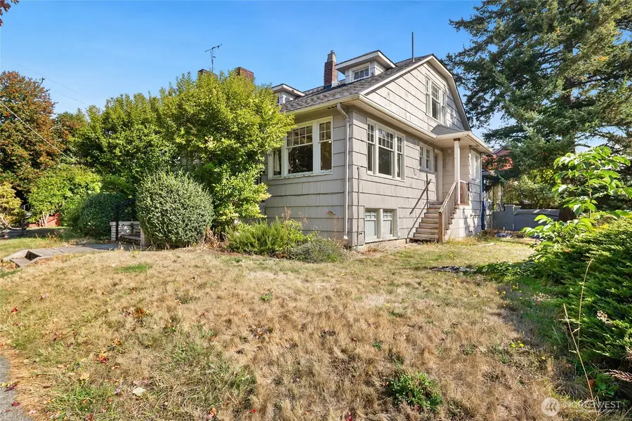 4302 Francis Avenue N, Seattle, WA 98103 - #2
