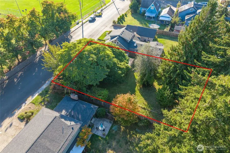 615 5th Avenue Sw, Puyallup, WA 98371 - #2