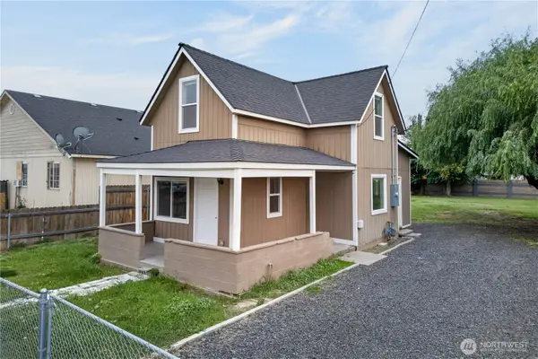 911 Barnes Court, Sunnyside, WA 98944