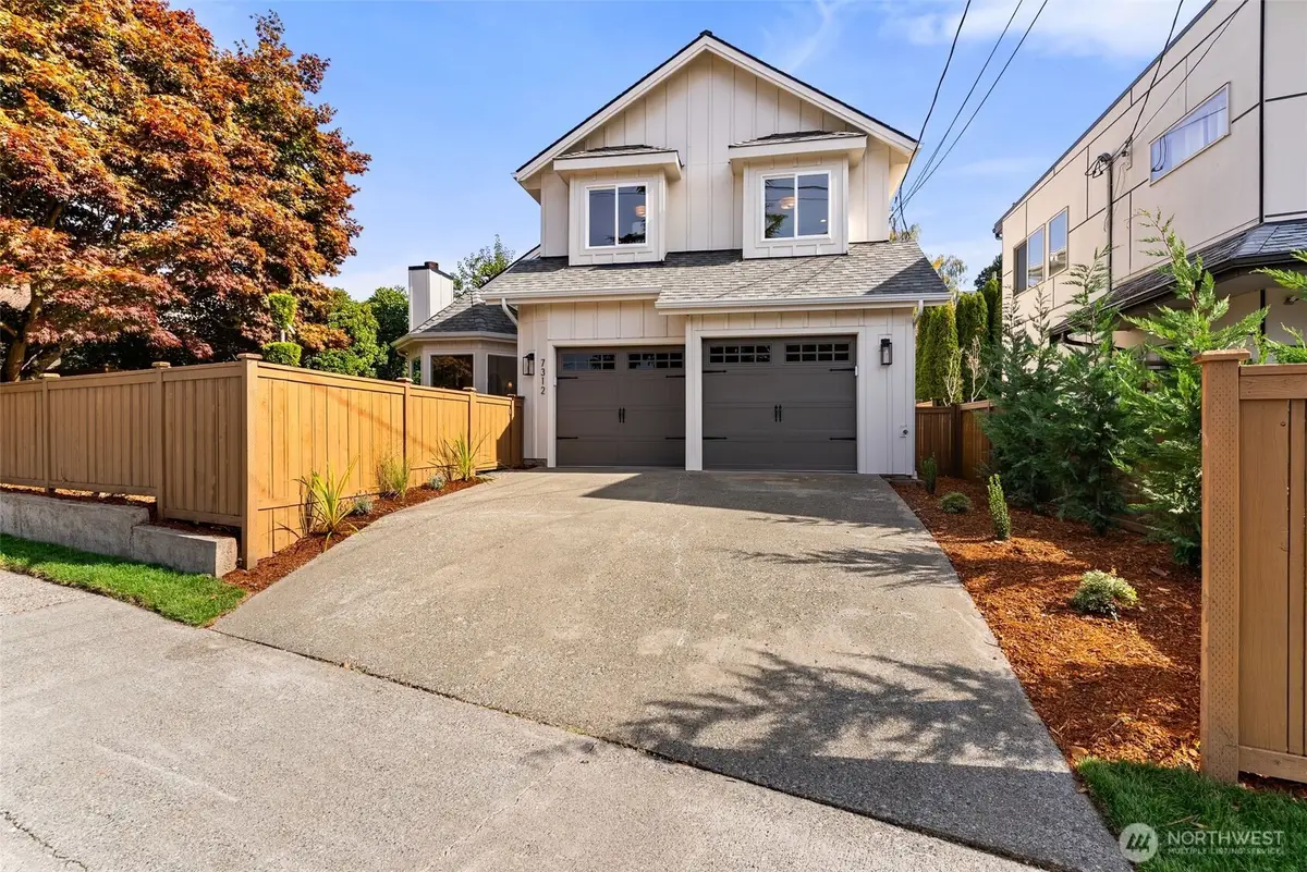 7312 Fauntleroy Way Sw, Seattle, WA 98136 - #1