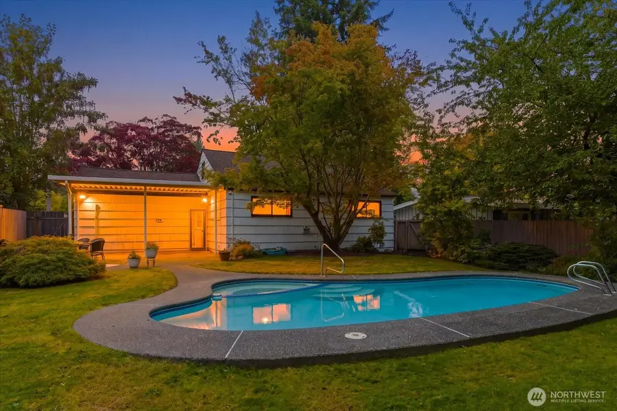 2127 N 193rd Street, Shoreline, WA 98133 - #2