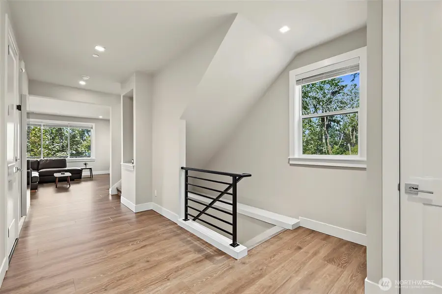 11030 SE 60th Lane, Bellevue, WA 98006 - #3