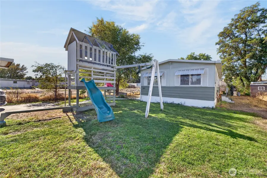 189 S 38th Ave Avenue S, West Richland, WA 99353 - #2
