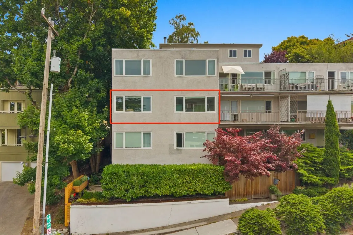 632 13th Avenue E #19, Seattle, WA 98102 - #1
