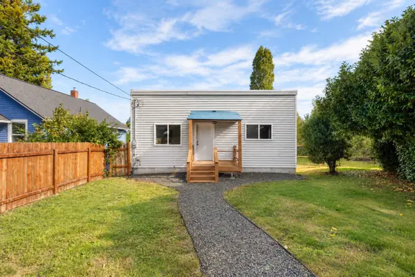 1405 Flower Avenue, Port Orchard, WA 98366