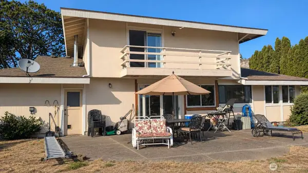 7121 Citrine Lane Sw, Lakewood, WA 98498