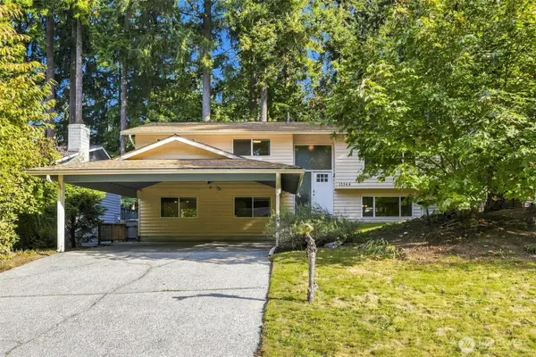 13544 127th Avenue Ne, Kirkland, WA 98034