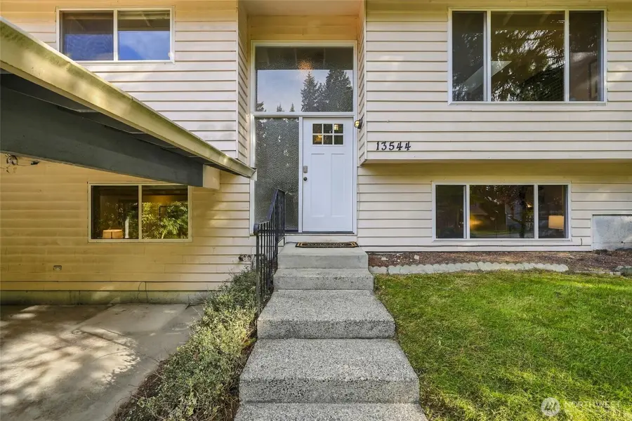 13544 127th Avenue Ne, Kirkland, WA 98034 - #2