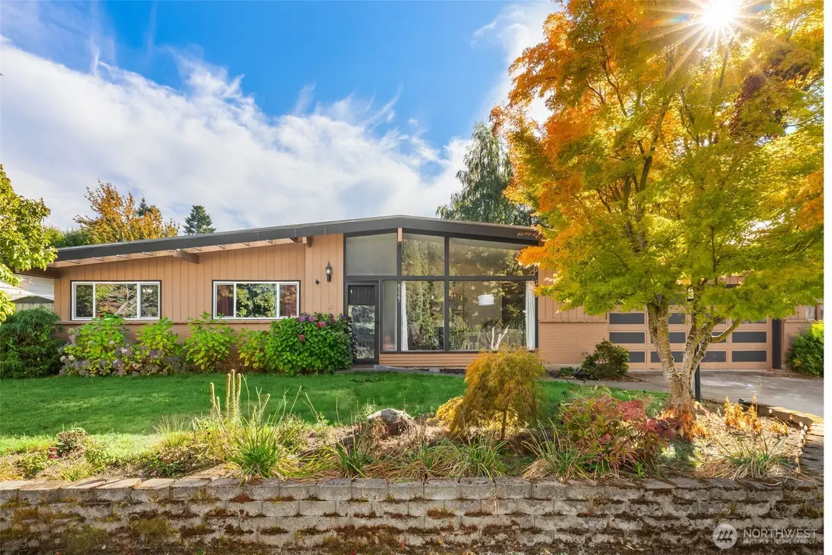 8227 SE 35th Street, Mercer Island, WA 98040 - #1