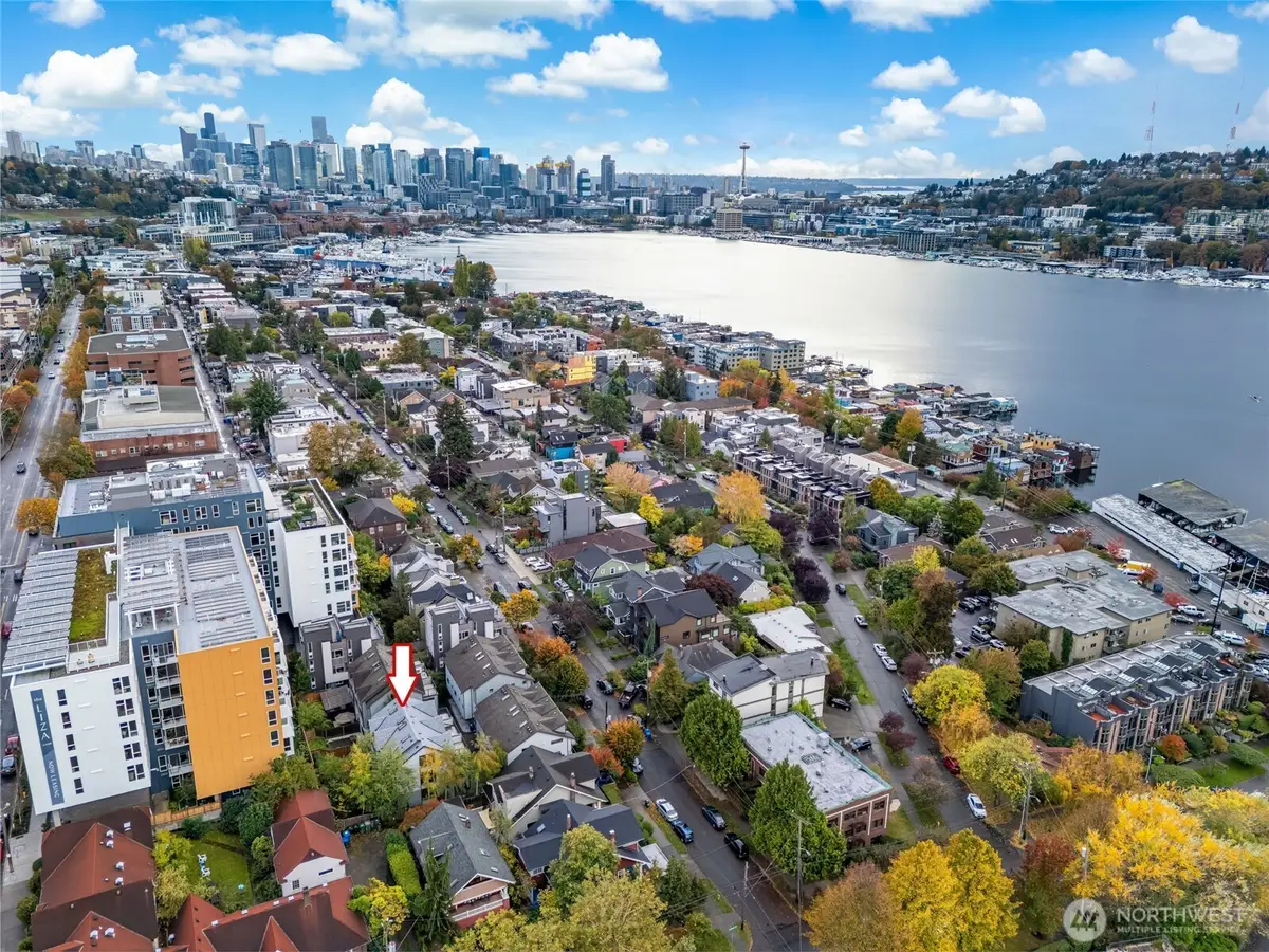 2524 Yale Avenue E #A, Seattle, WA 98102 - #1