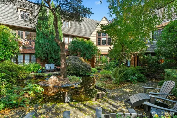 1516 E Republican Street #10, Seattle, WA 98112