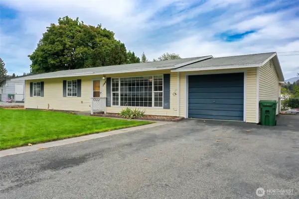 706 Sunrise Drive, Omak, WA 98841