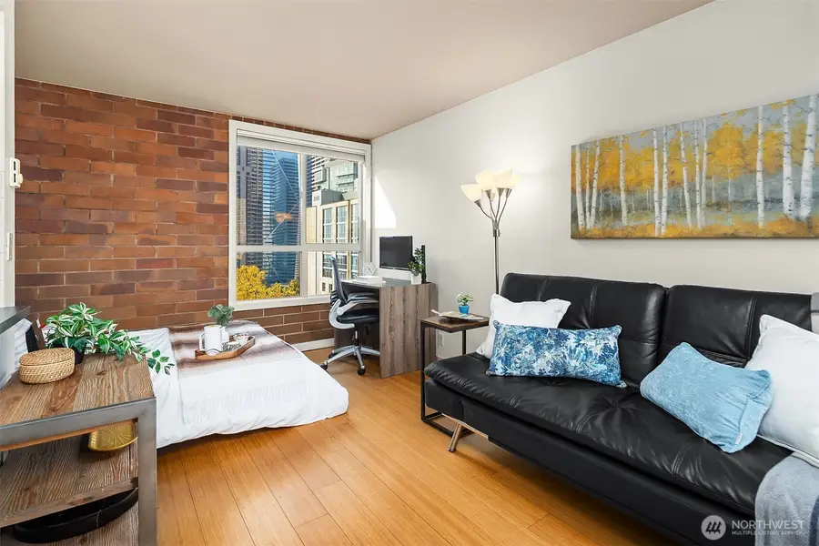 905 Cherry Street #706, Seattle, WA 98104 - #3