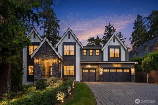 10668 SE 32nd Street, Bellevue, WA 98004