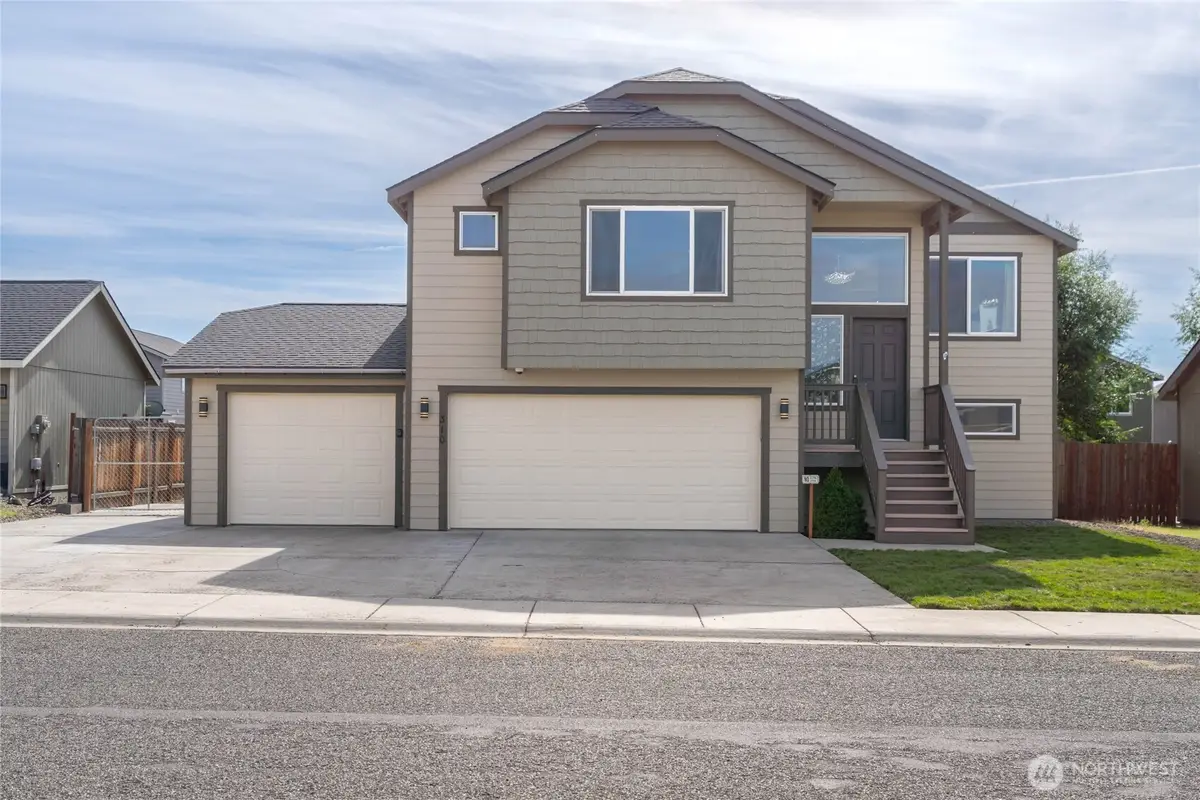 310 E Countryside Avenue, Ellensburg, WA 98926 - #1