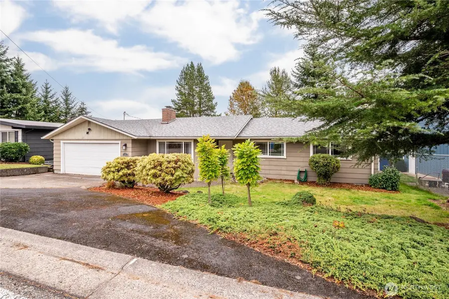 180 Beacon Hill Drive, Longview, WA 98632 - #3
