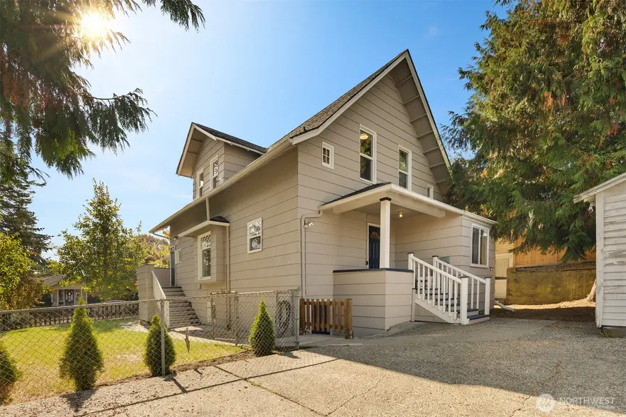 940 N 76th Street, Seattle, WA 98103 - #3