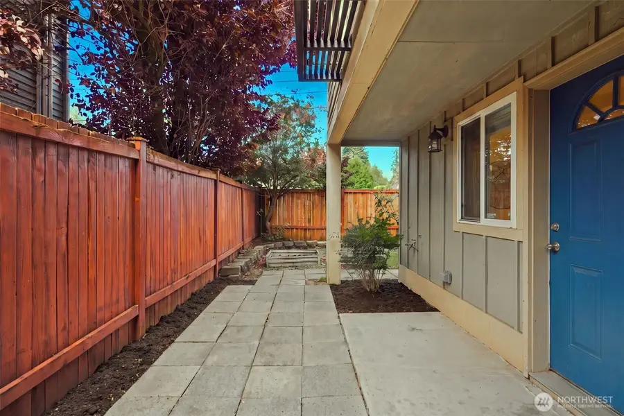 337 N 105th Street #A, Seattle, WA 98133 - #2