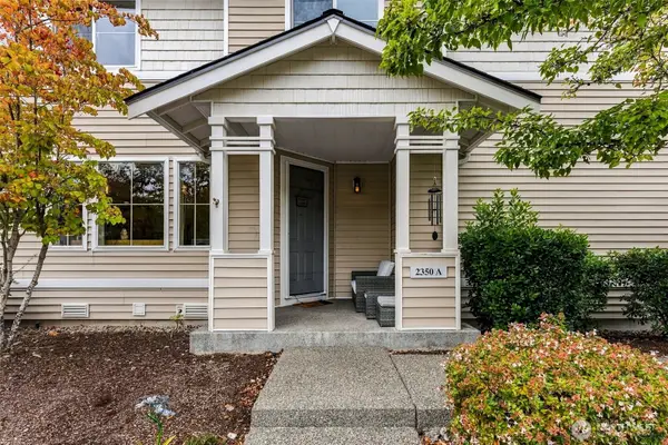 2350 Simmons Street #A, Dupont, WA 98327