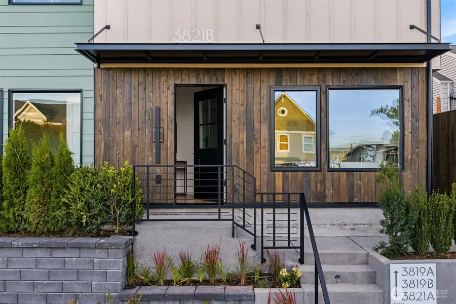 3821 36th Avenue Sw #B, Seattle, WA 98126 - #3