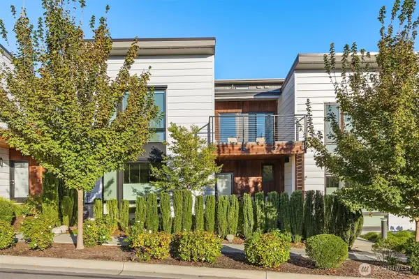 233 Ebi Lane Ne, Bainbridge Island, WA 98110