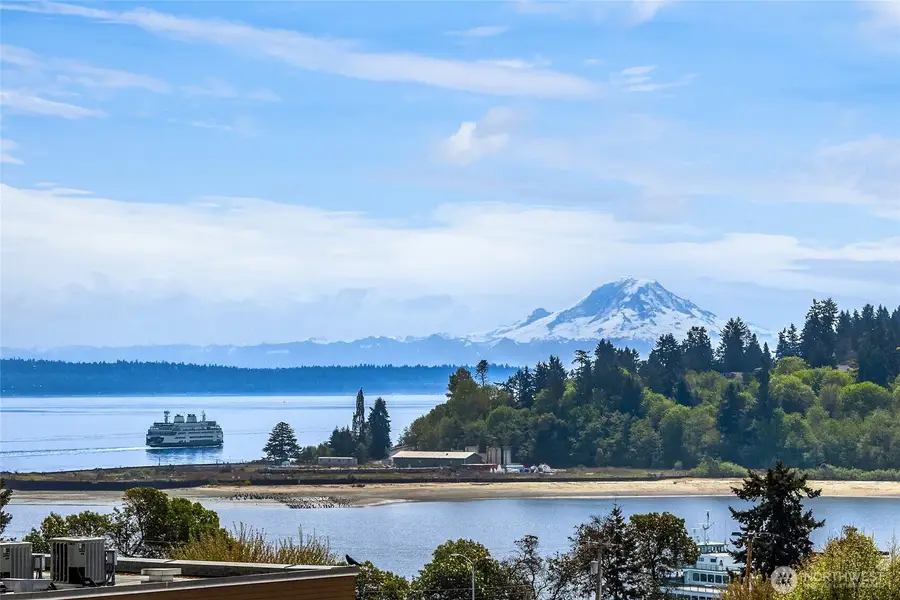 125 Ferncliff Avenue Ne #E242, Bainbridge Island, WA 98110 - #3