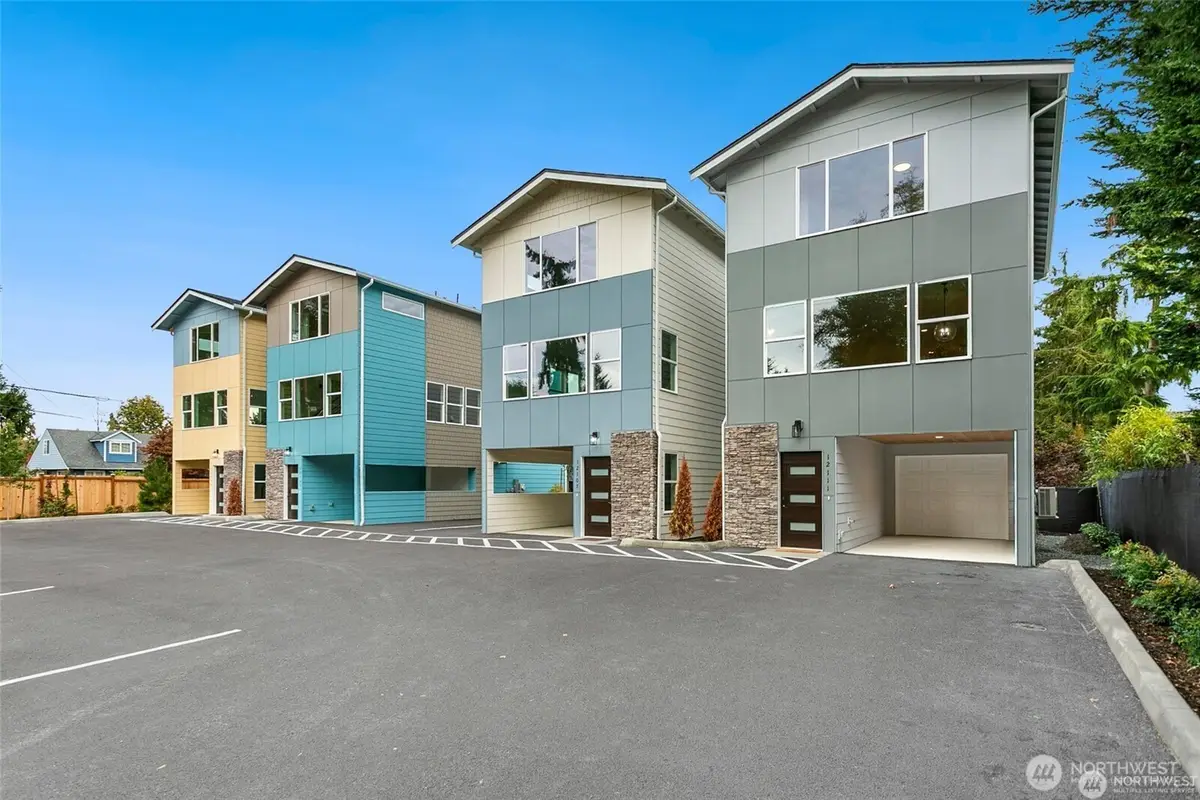 12103 E Gibson Road, Everett, WA 98204 - #1