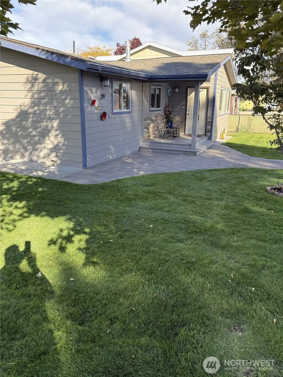 219 N Juniper, Soap Lake, WA 98851 - #3