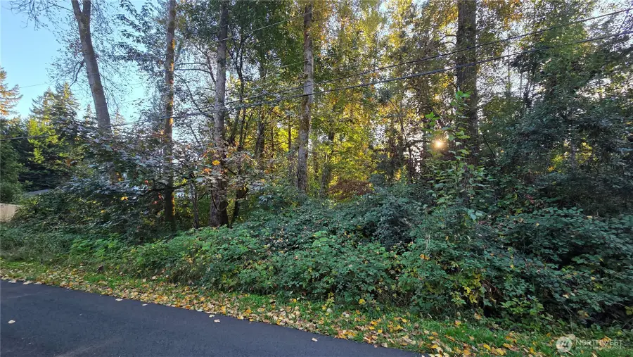 15323 207th Place Se #5, Renton, WA 98059 - #2