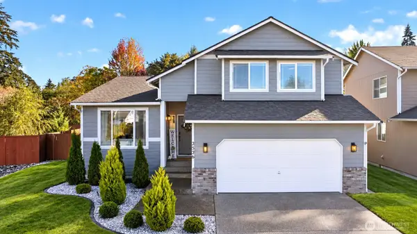 2526 187th Street E, Tacoma, WA 98445