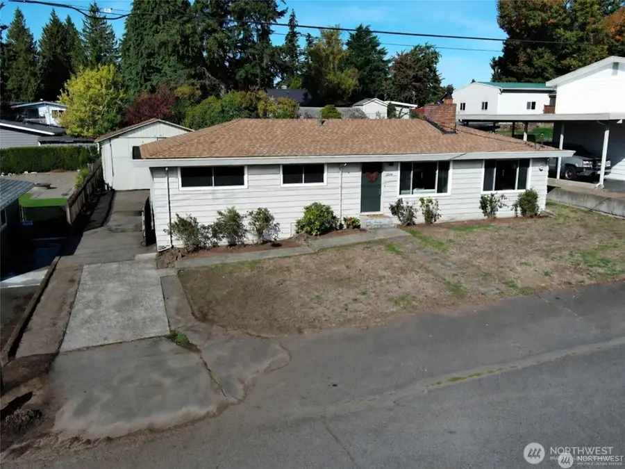2404 NE 22nd Street, Renton, WA 98056 - #2