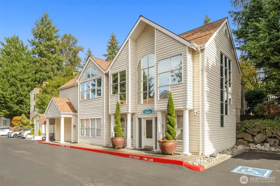 2600 118th Avenue Se #4-101, Bellevue, WA 98005 - #2