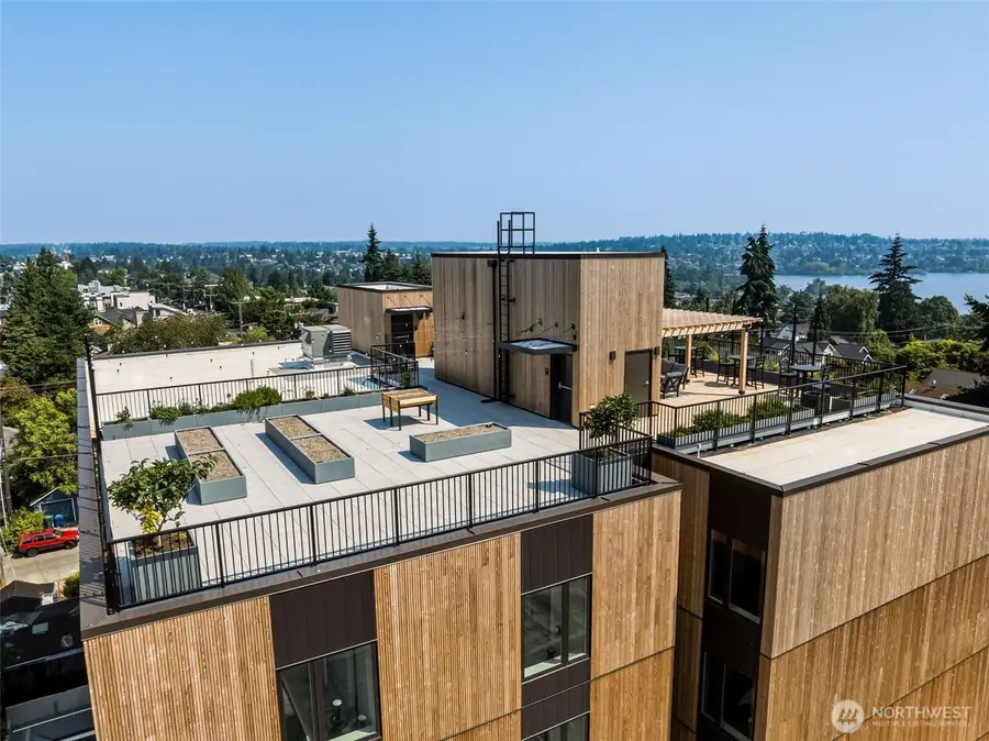 6109 Phinney Avenue N #505, Seattle, WA 98103 - #2
