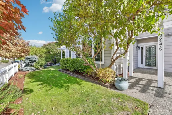 22475 SE 38th Terrace #1418, Issaquah, WA 98029