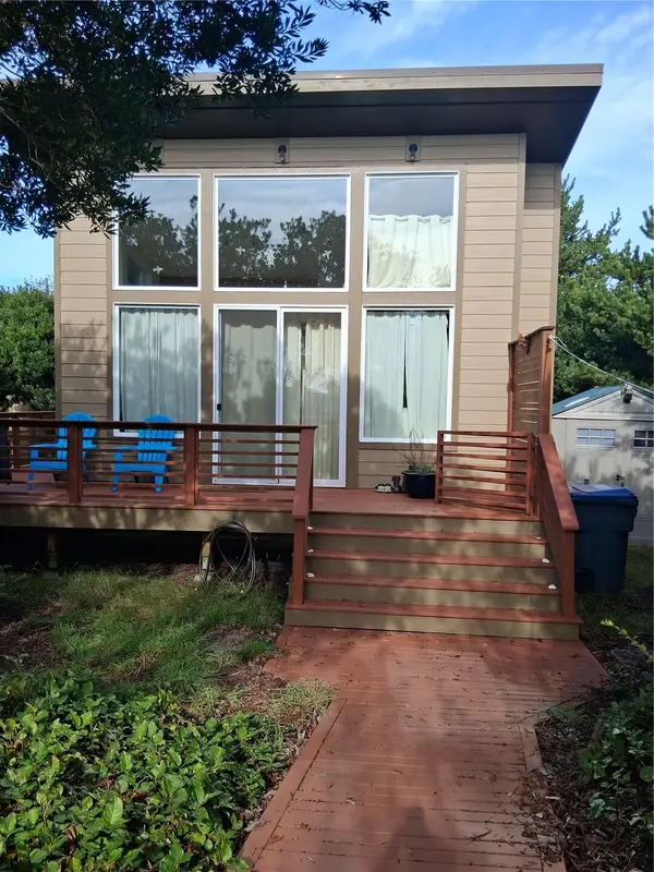 472 Moose Ct Sw Street, Ocean Shores, WA 98569