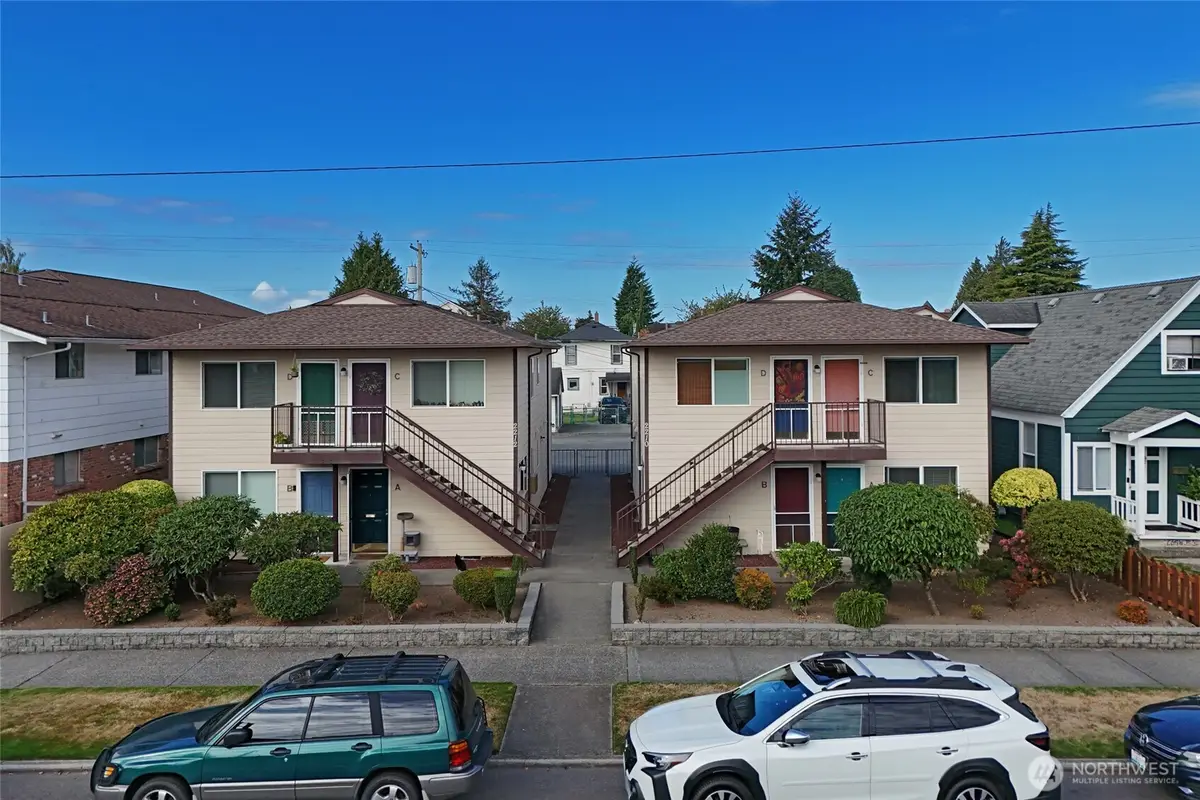 2210 Colby Avenue, Everett, WA 98204 - #1