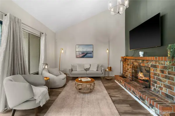 12918 126th Court Ne #K302, Kirkland, WA 98034