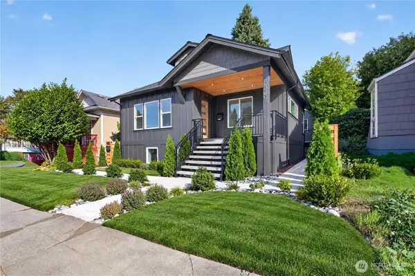 5520 Brooklyn Avenue Ne, Seattle, WA 98105