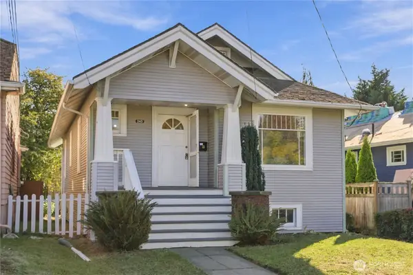 343 NW 74th Street, Seattle, WA 98117